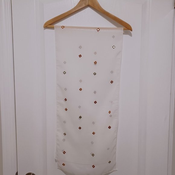 Y2K Scarf - white with embroidered mirror details - Picture 3 of 5